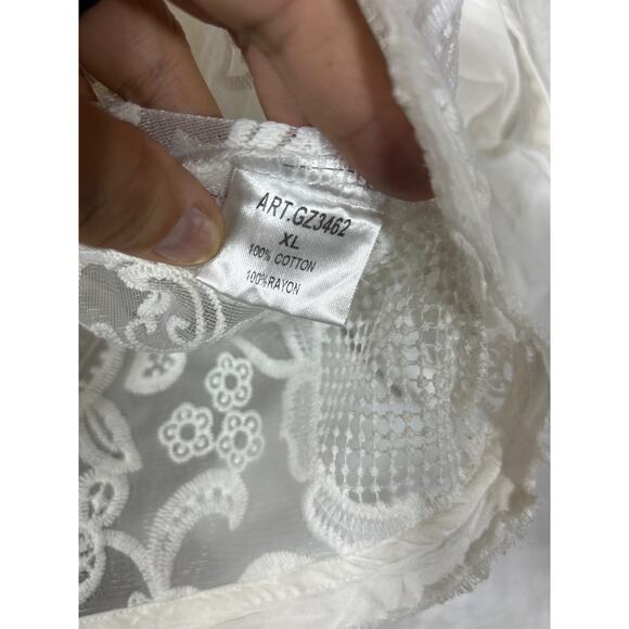 White Lace Crop Top Medium Roll Tab Sleeve - Picture 9 of 12